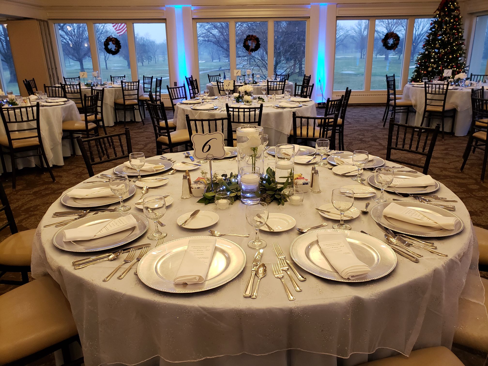 Holiday Ball Table set 2018